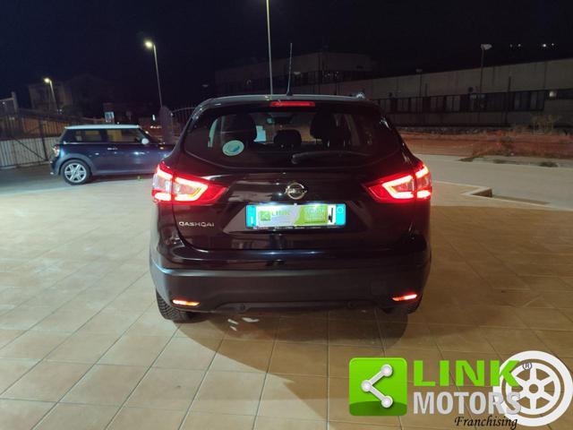 NISSAN Qashqai 1.5 dCi N-Connecta