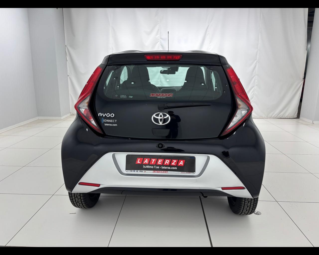 TOYOTA Aygo 5p 1.0 x-cool 72cv