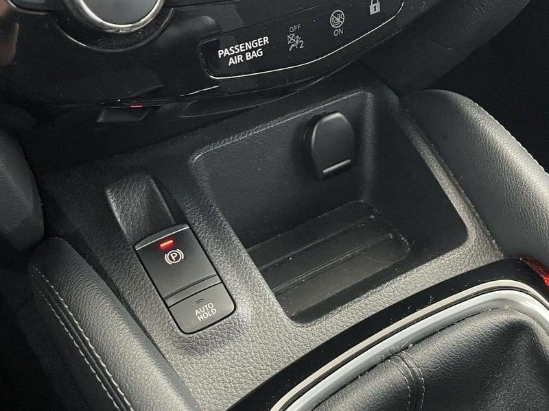 Nissan Qashqai Qashqai 1.3 DIG-T 140 CV N-Connecta