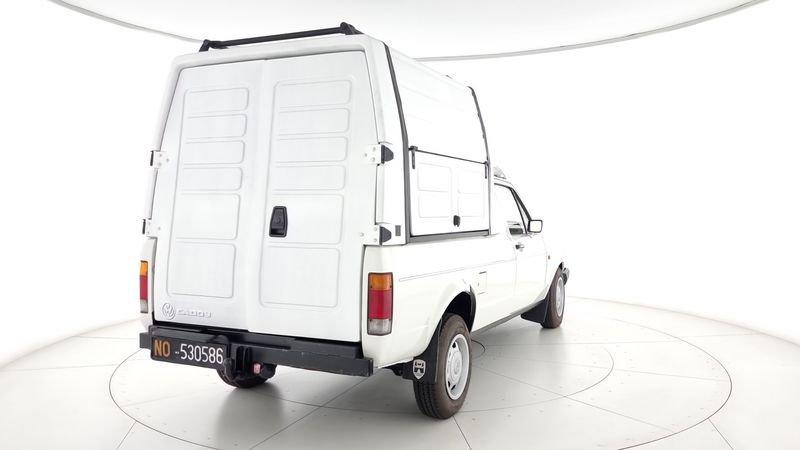 Volkswagen Caddy 1.4 D Gancio traino