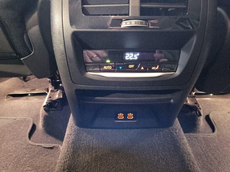 BMW X3 xDrive 20d 190cv Automatica MH48V con Gancio Traino