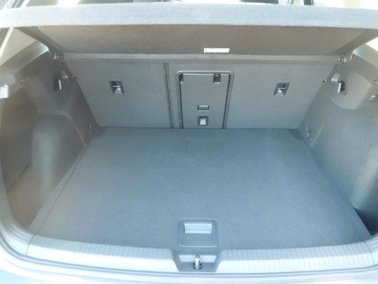 Volkswagen Golf 2.0 TDI 115 CV SCR Life