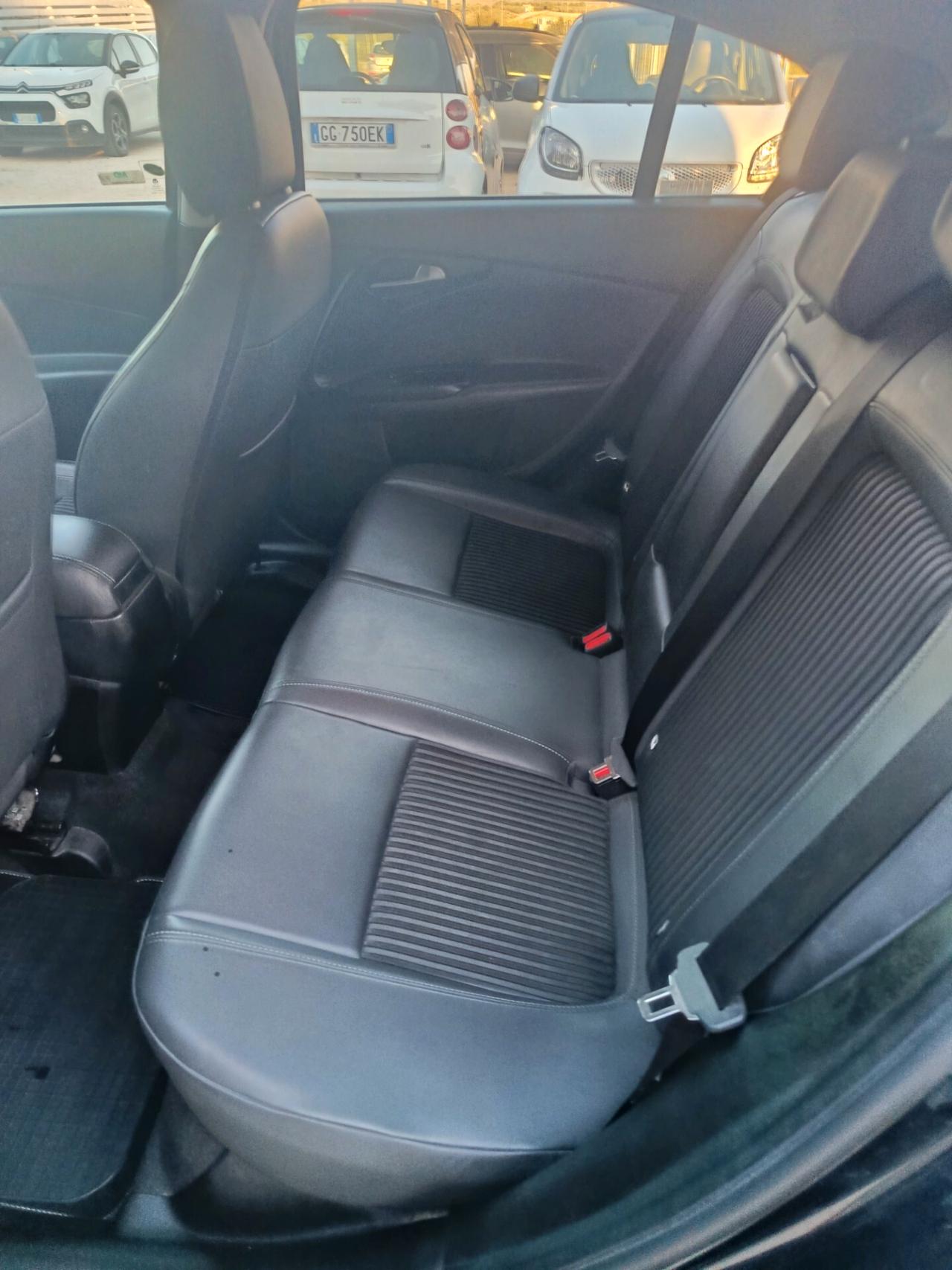 Fiat Tipo 1.6 Mjt S&S 5 porte S-Design