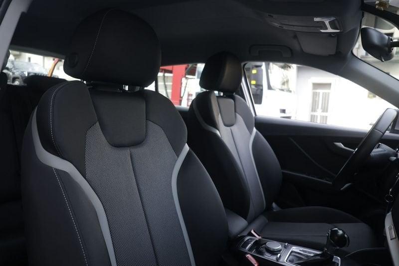 Audi Q2 Audi Q2 30 TDI S tronic Identity Black Unicoproprietario