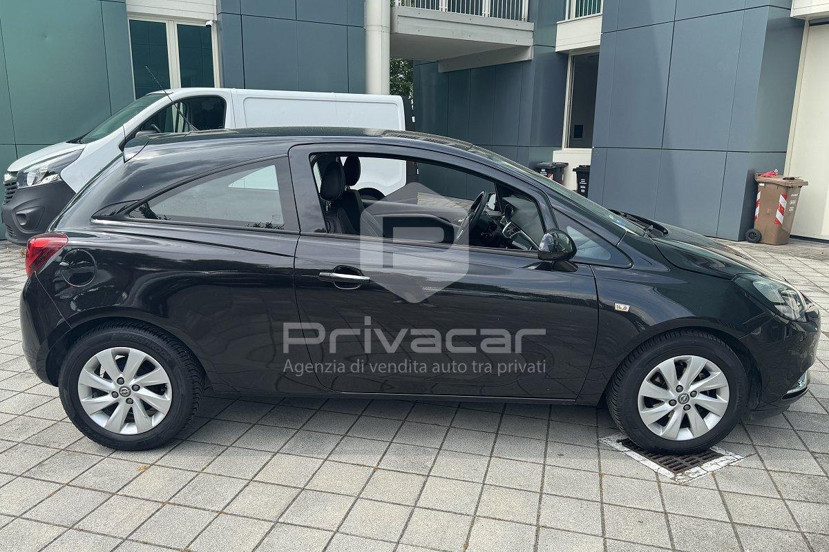 OPEL Corsa 1.2 Coupé Cosmo