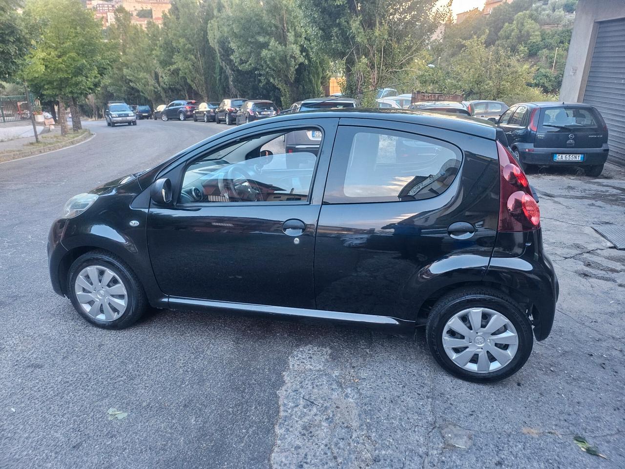 Peugeot 107 1.0 68CV 5p. 112.000km 2012