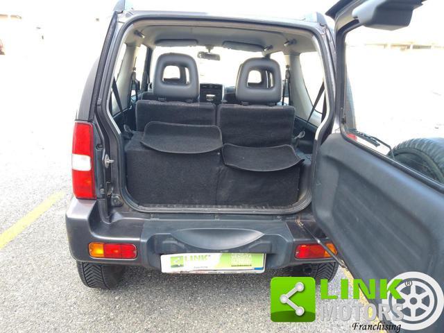 SUZUKI Jimny 1.3i 16V cat 4WD JLX