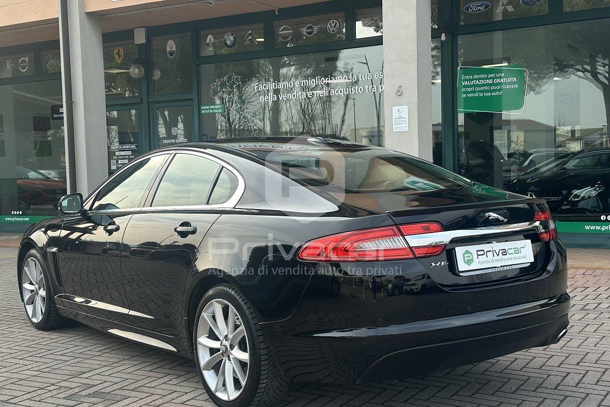 JAGUAR XF 2.2 D 190 CV