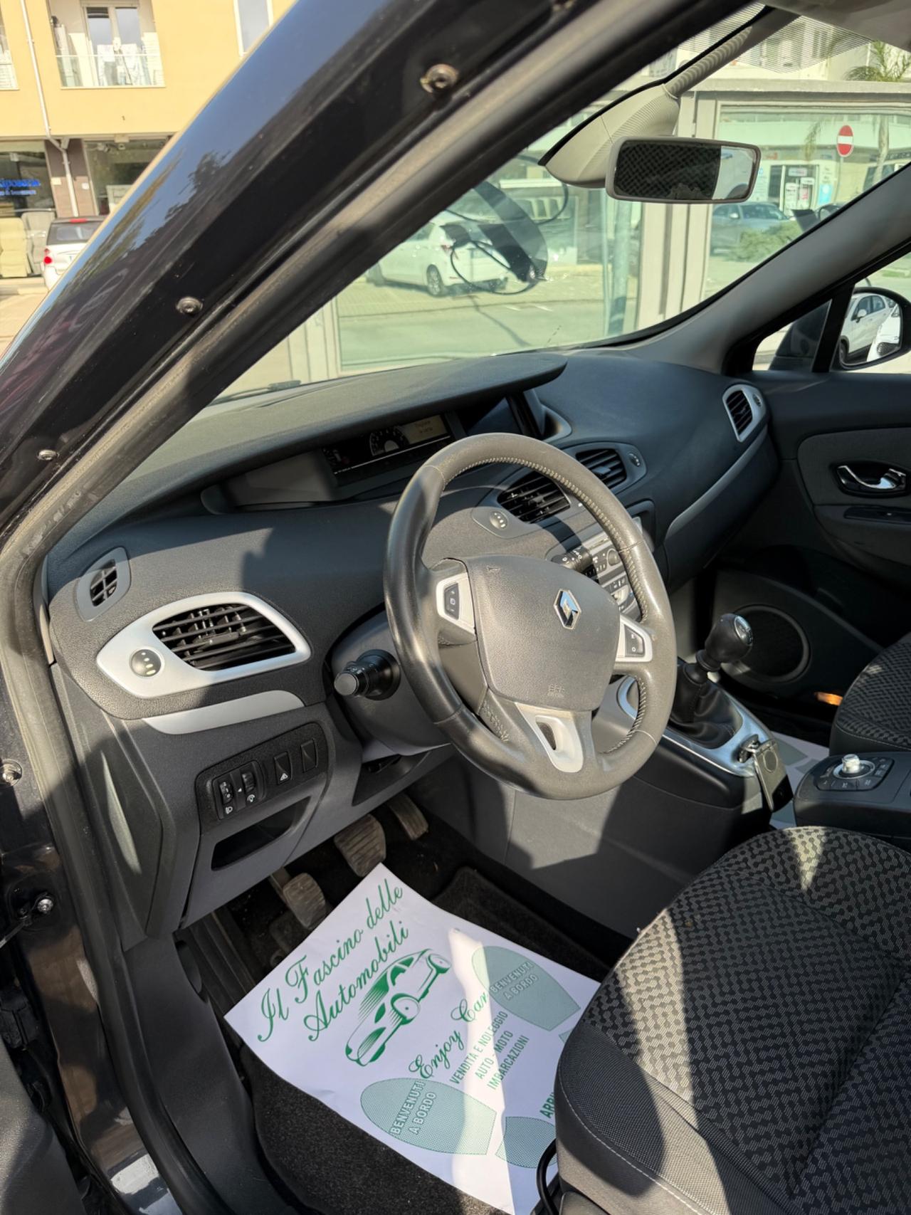 Renault Scenic Scénic XMod 1.6 Wave