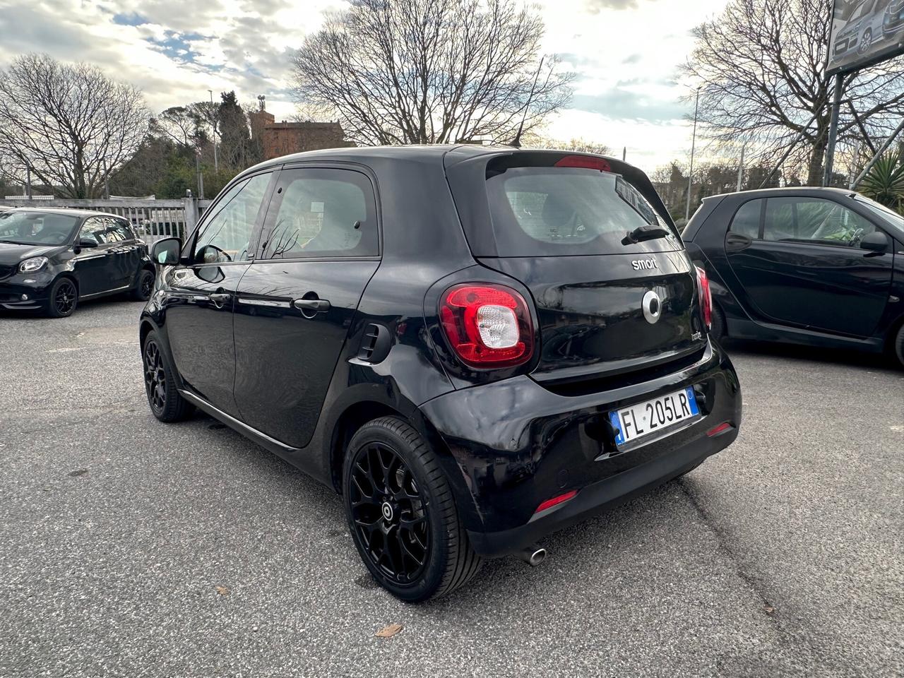 Smart ForFour 90 0.9 Turbo twinamic Passion Sport Edition Unipro Uff. Mercedes No obbligo finanziamento