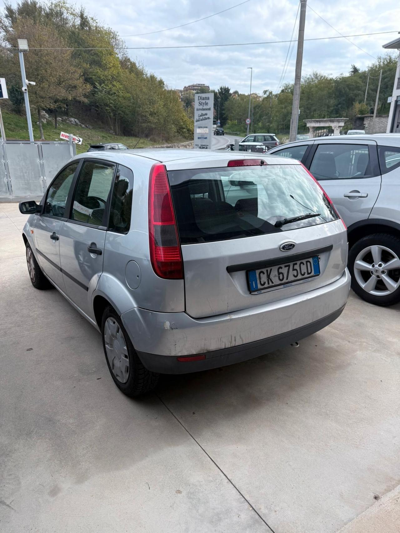 Ford Fiesta 1.2 16V 5p. Zetec