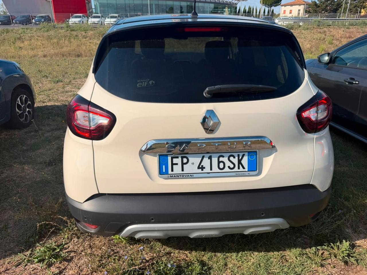 Renault Captur dCi 8V 110 CV Start&Stop Energy Initiale Paris