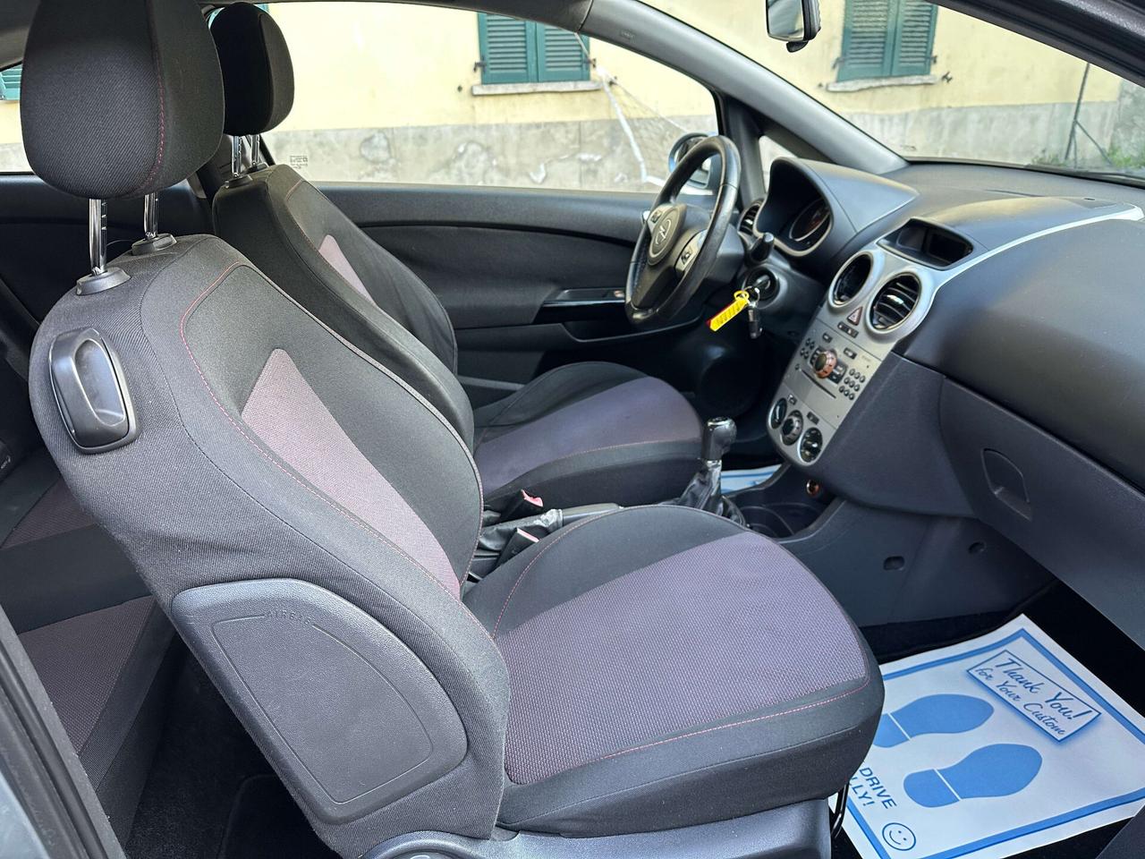 Opel Corsa 1.2 3 porte Enjoy