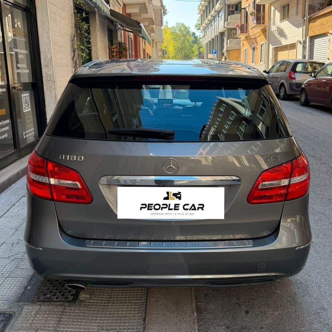Mercedes B 180 CDI - 109CV
