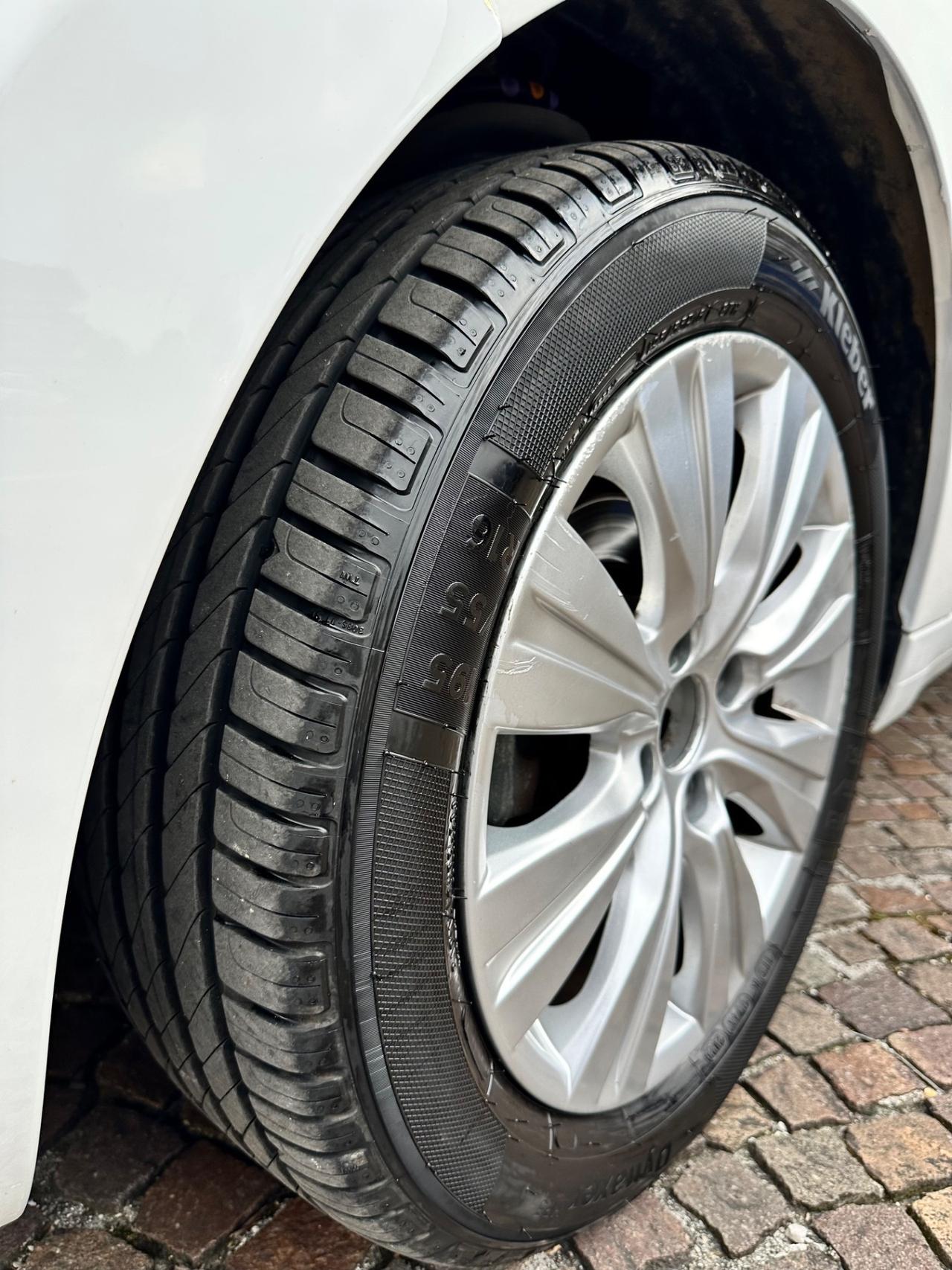 Citroen C3 Picasso 1.6HDi 90Cv Exclusive -Neopatentati