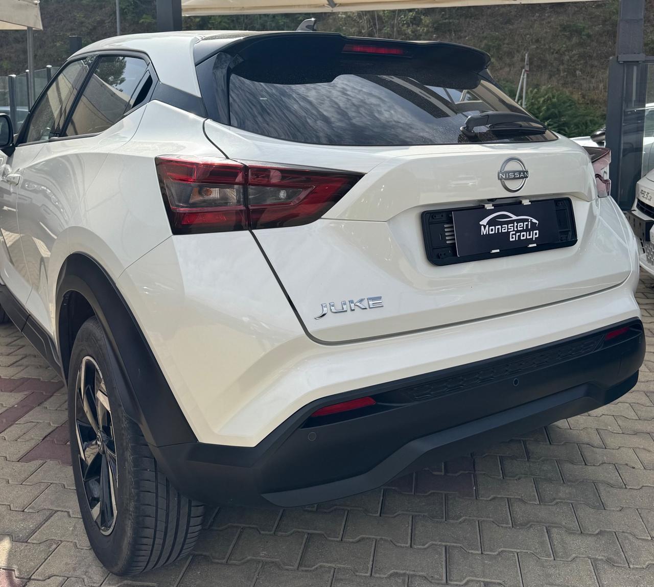 Nissan Juke 1.0 DIG-T 114 CV N-Connecta
