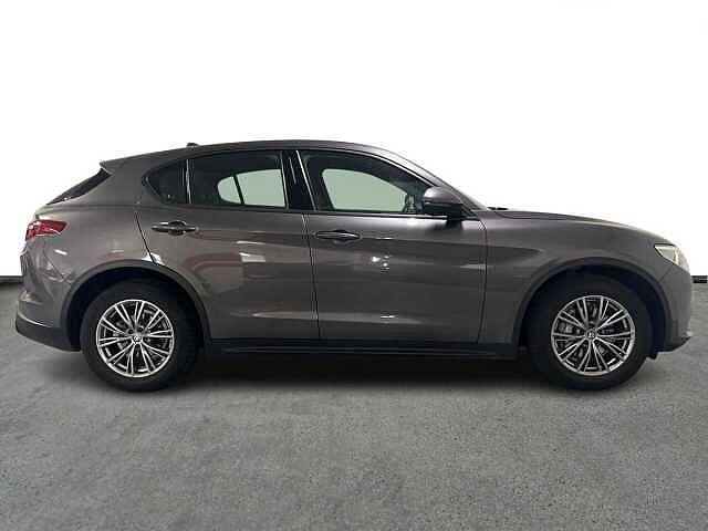 Alfa Romeo Stelvio 2.2 Turbodiesel 160 CV AT8 RWD Super Business