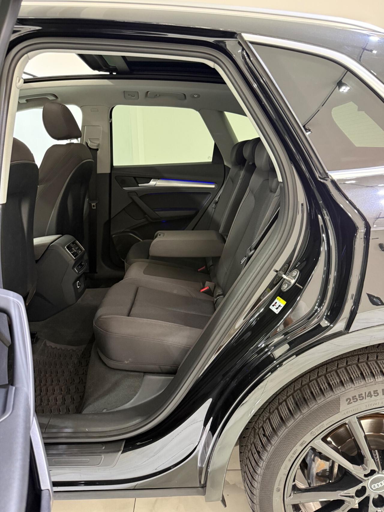 AUDI Q5 40 TDI QUATTRO S TRONIC S LINE PLUS