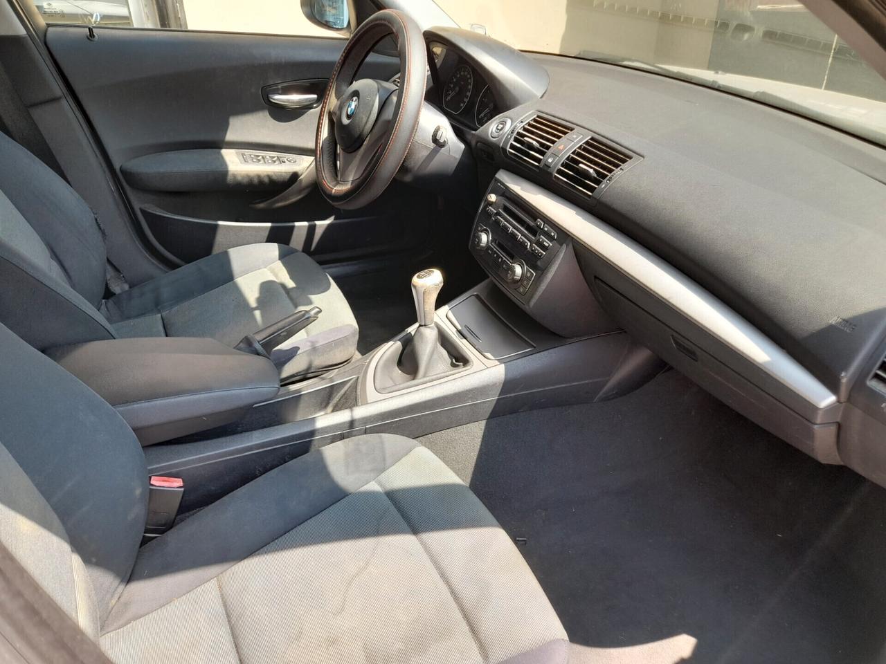 Bmw 118 118d cat 5 porte Futura