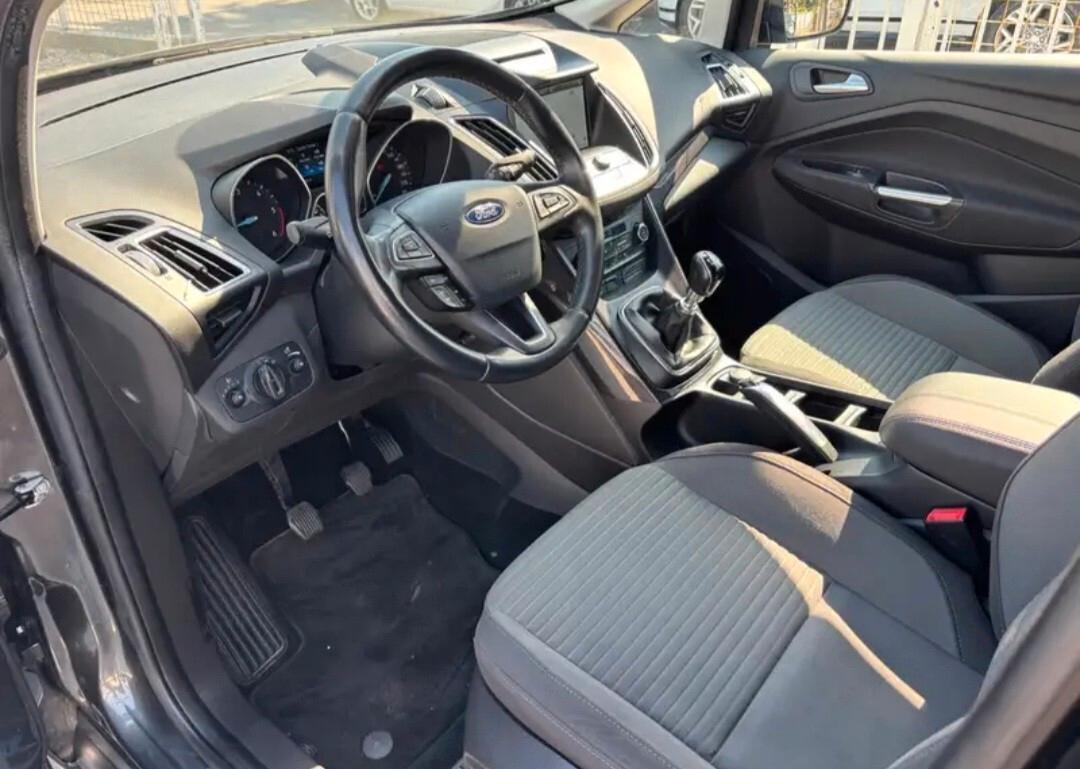 IN ARRIVO Ford C-Max 1.5 TDCi 120CV Start&Stop Titanium