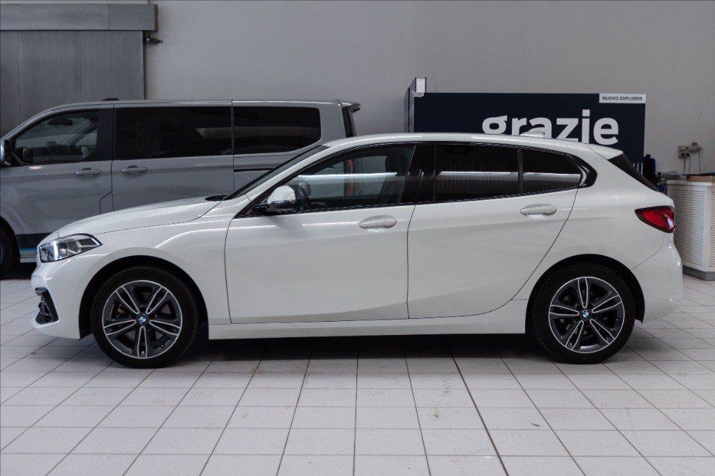 BMW 116d Advantage auto del 2021