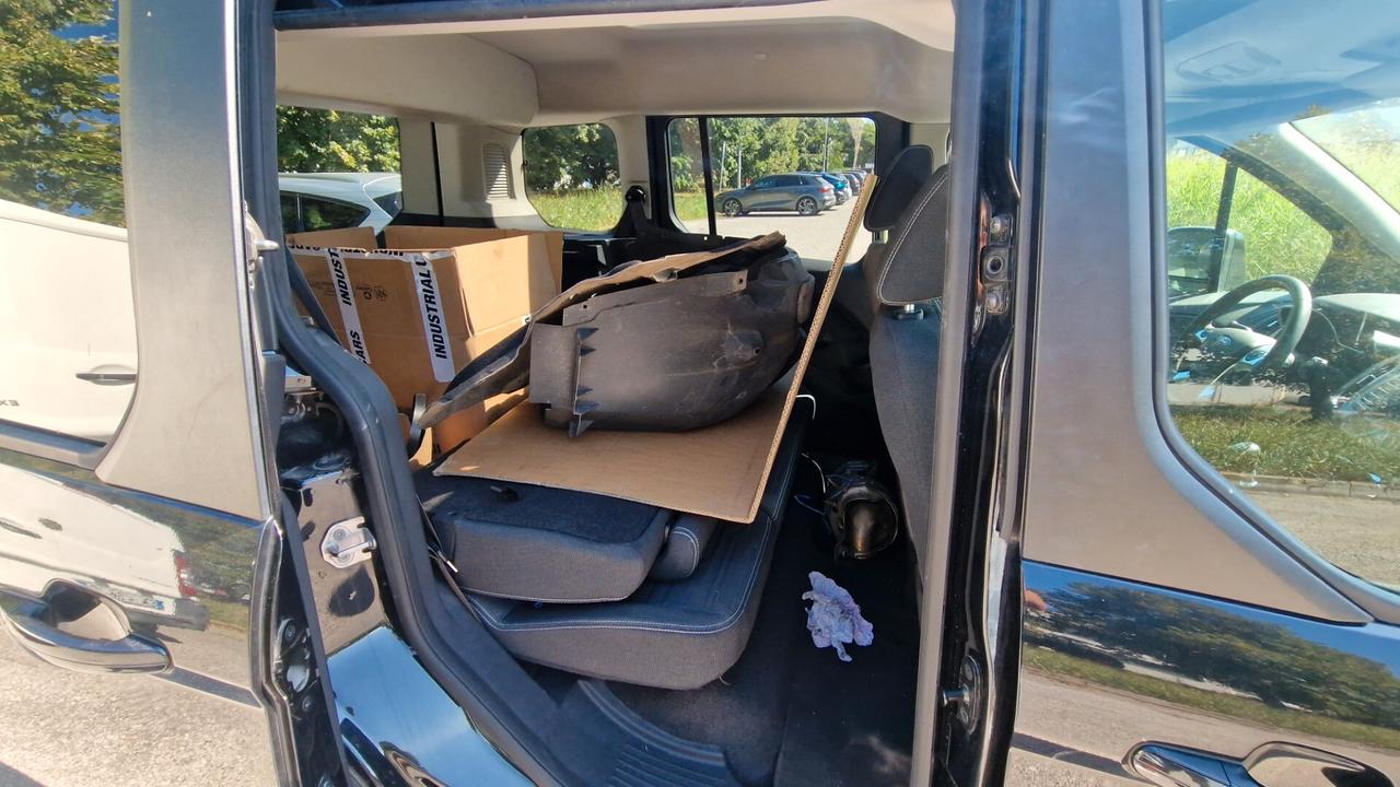 Ford Tourneo Connect Tourneo Connect 1.6 TDCi 115 CV Titanium