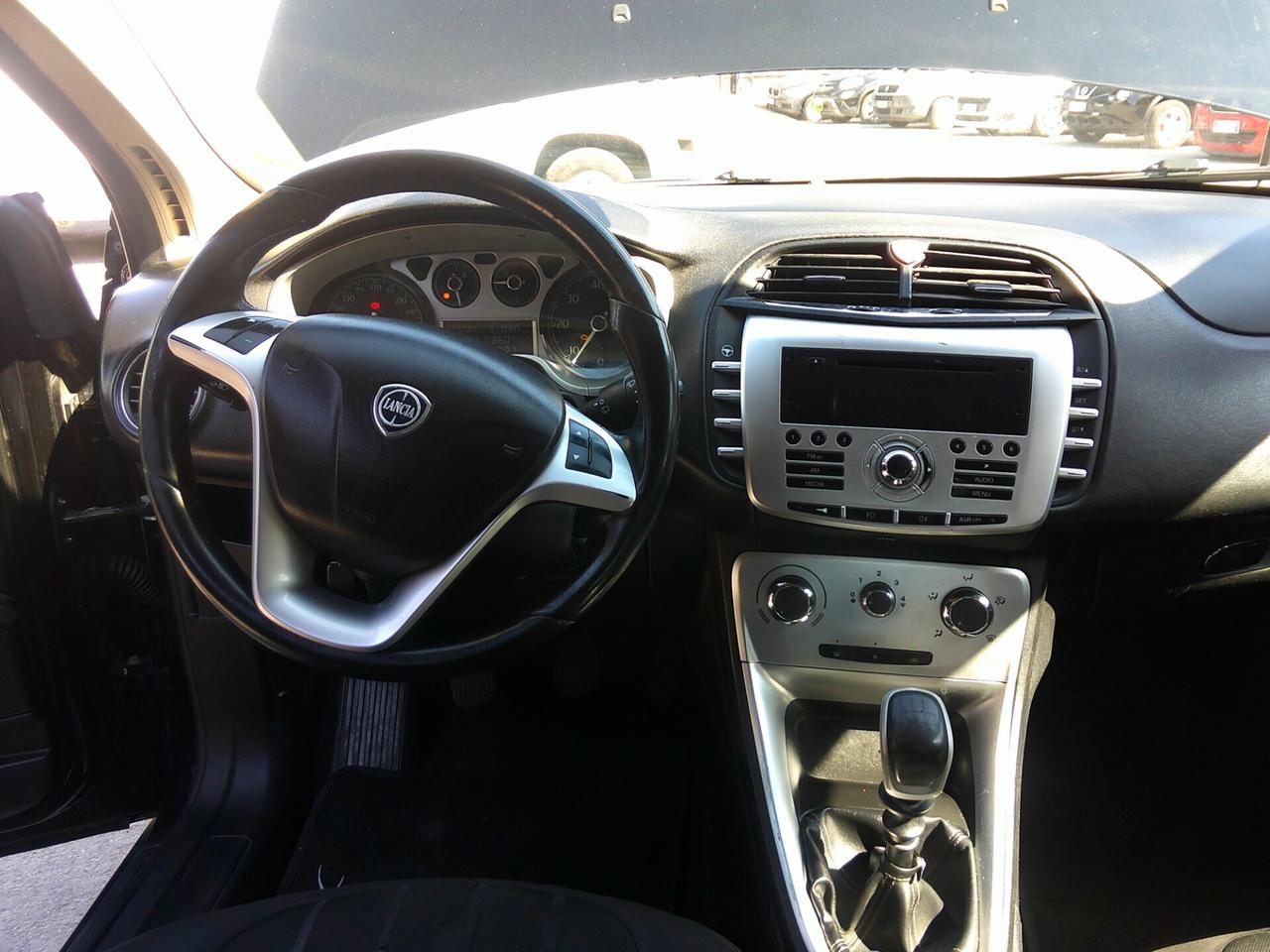 Lancia Delta 1.6 MJT DPF Oro 10