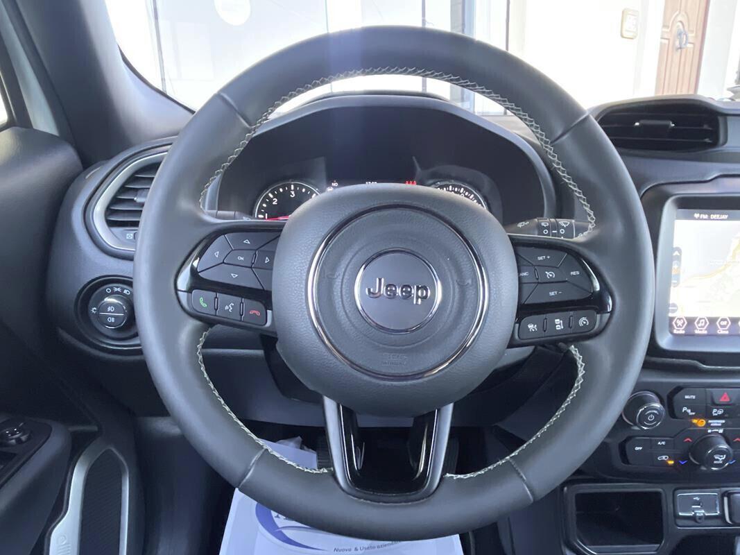 Jeep Renegade 1.6 Mjt 130 CV 80th Anniversary "Navi - Retrocamera - cerchi da 18°- pack black - vetri privacy - Interni specifici 80TH Anniversary in tessuto Premium"