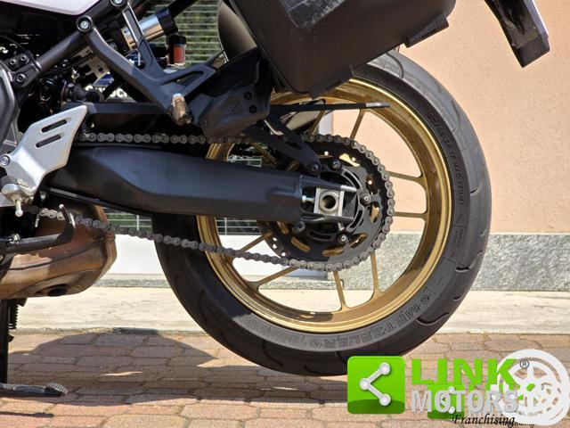 YAMAHA Tracer 9 GT Tris Quick-Shifter Tris di borse originali.