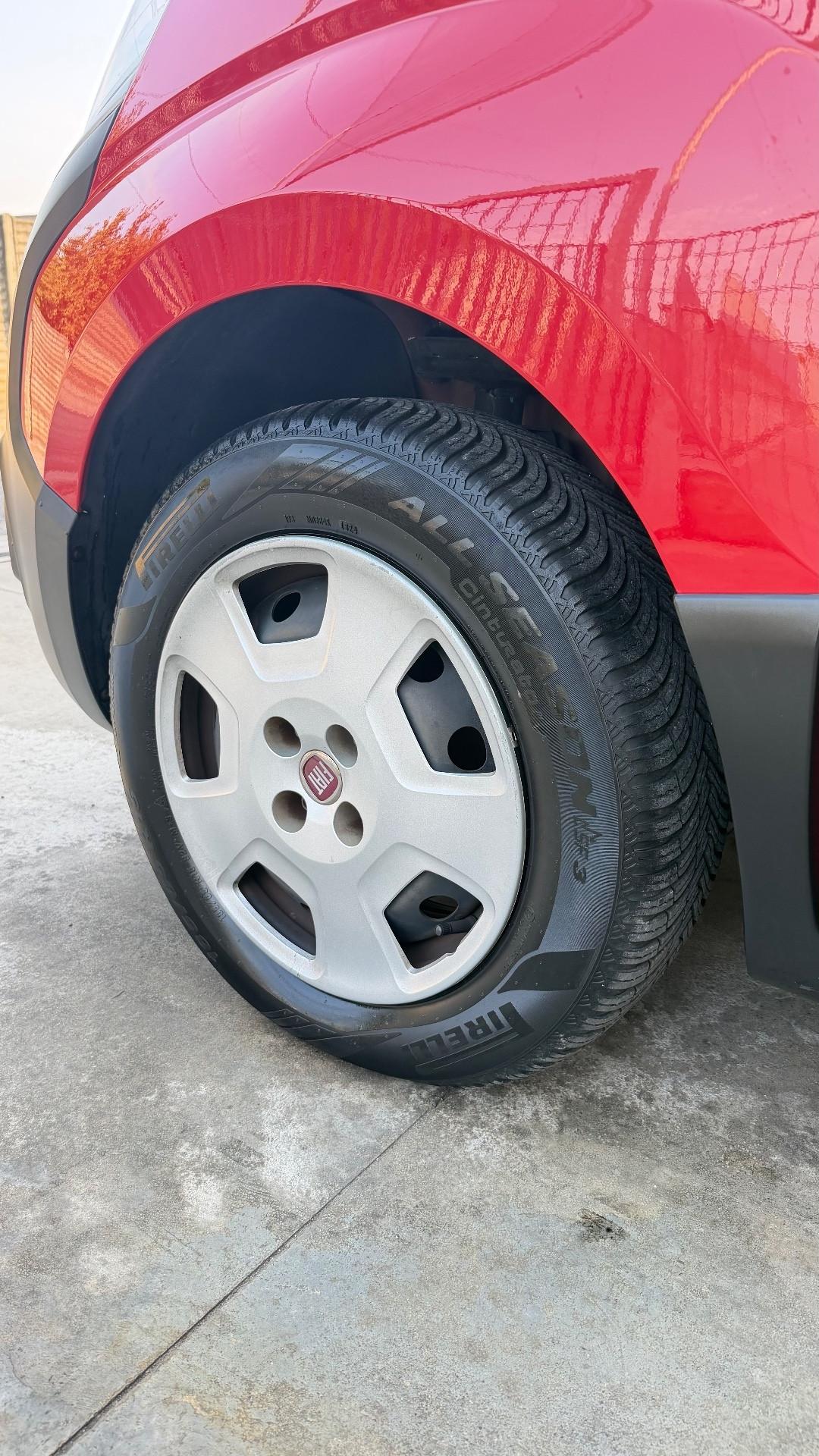 Fiat Fiorino 1.3 MJT 95CV Cargo Adventure