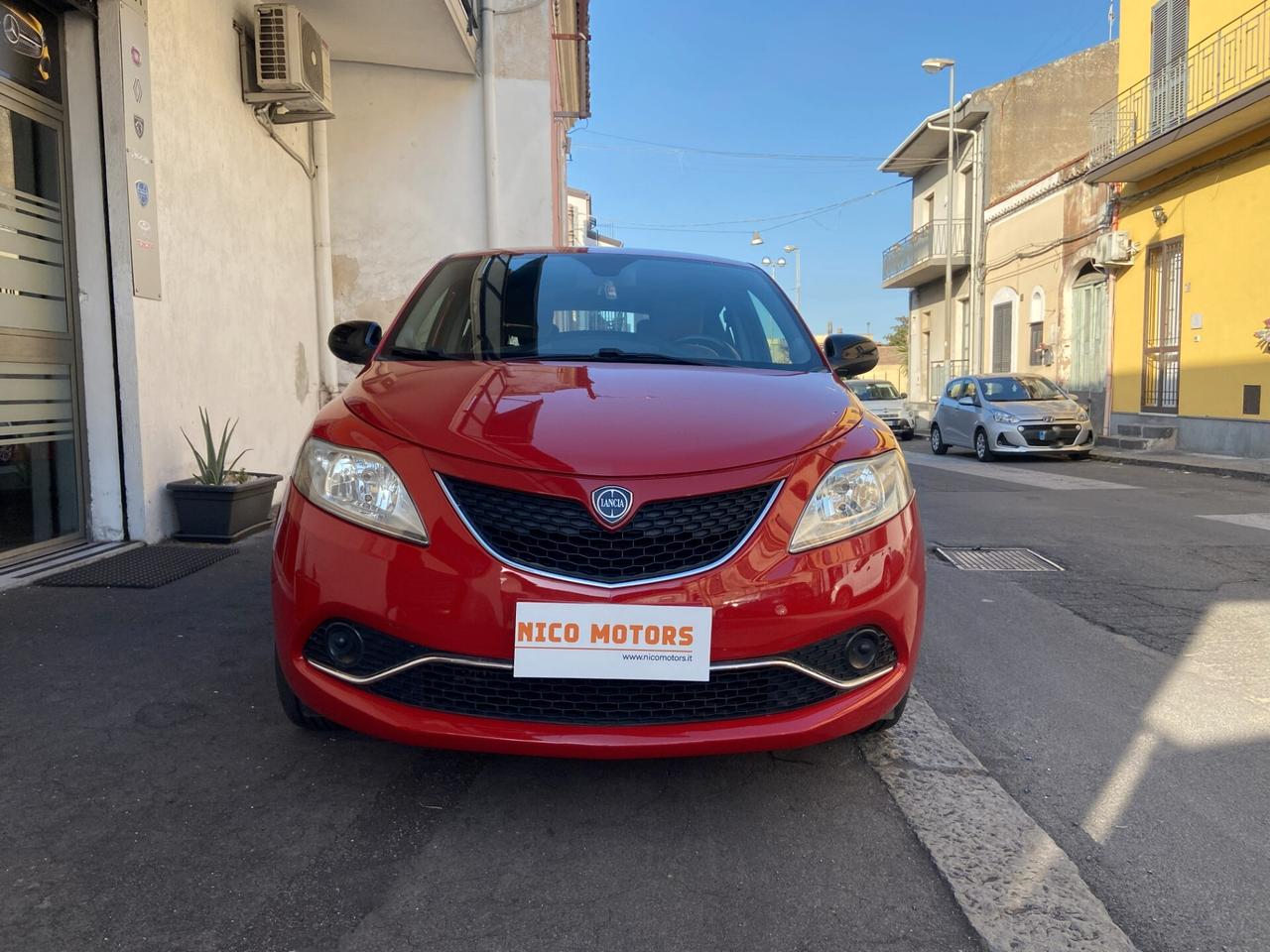 Lancia Ypsilon 1.3 MJT 16V 95 CV 5 porte S&S Silver
