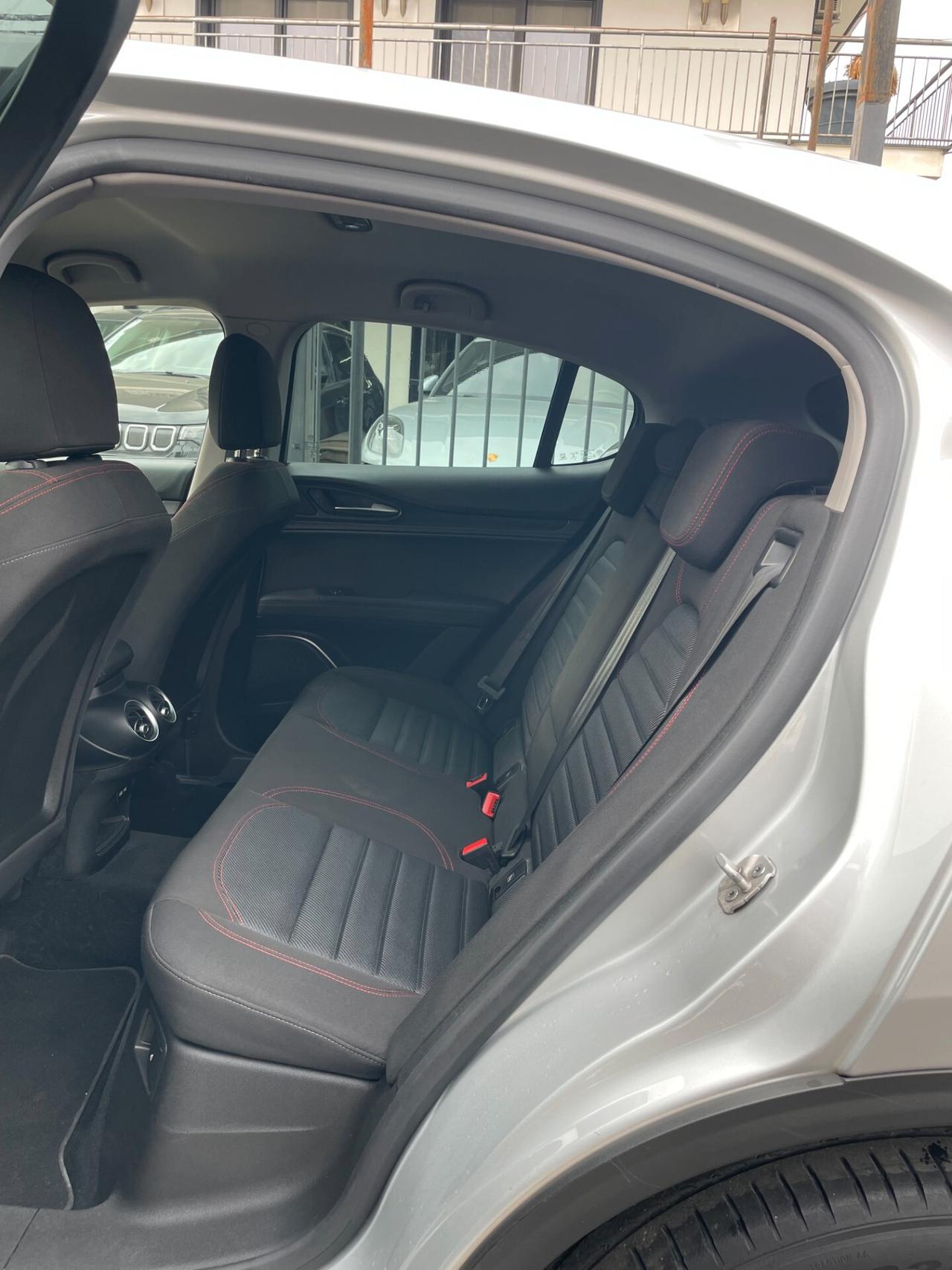 ALFA ROMEO Stelvio 2.2 190CV AT8 Q4 BUSINESS