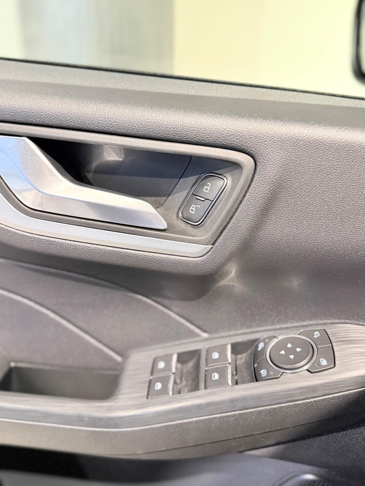 Ford Kuga 1.5 EcoBlue 120 CV aut. 2WD Connect