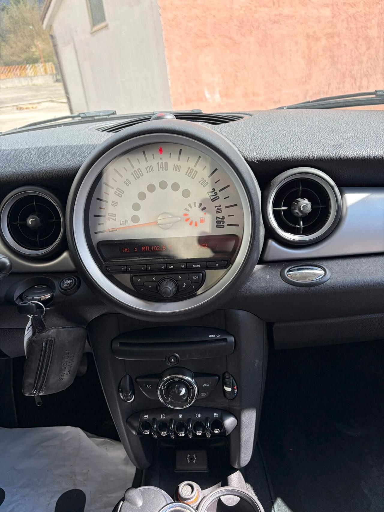 MINI 1.6 16V ONE 104.000 KM "OK NEOPATENTATI"