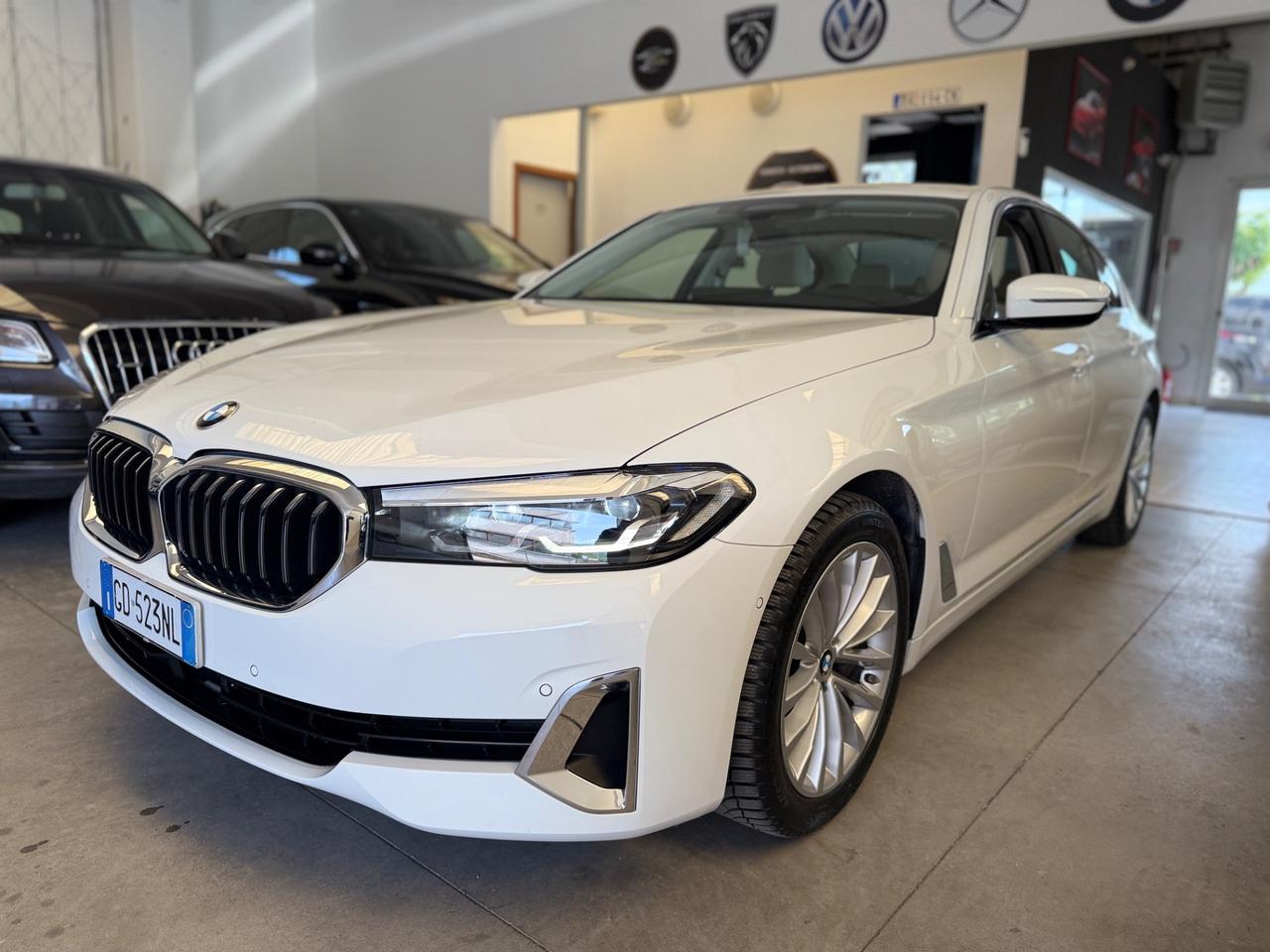 BMW 530d 48V xDrive Luxury 249CV 2021 BERLINA