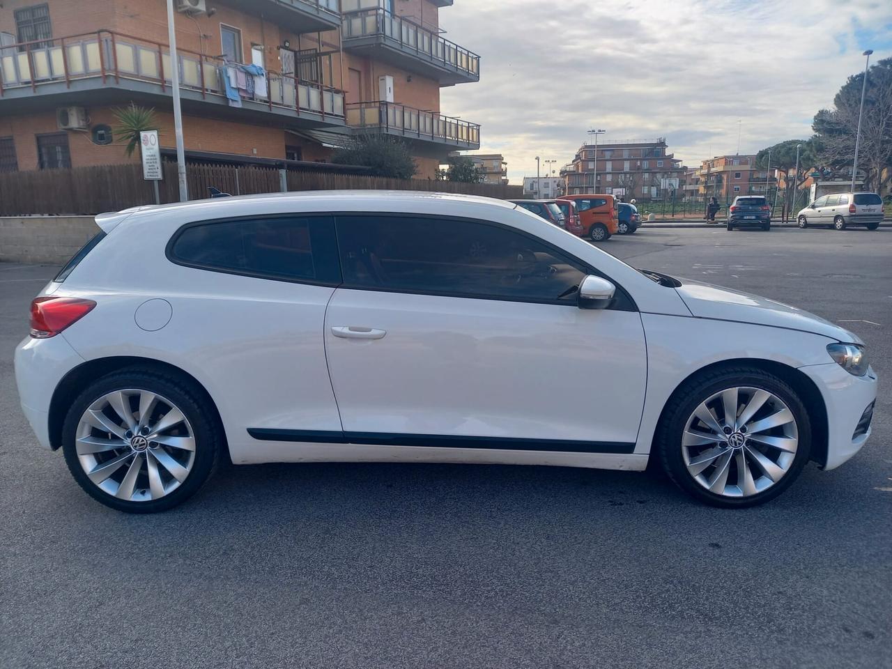 WOLKSWAGEN SCIROCCO EURO5 FULL PERFETTA