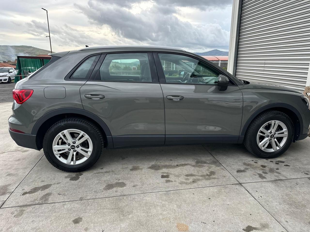 Audi Q3 35 TDI S tronic