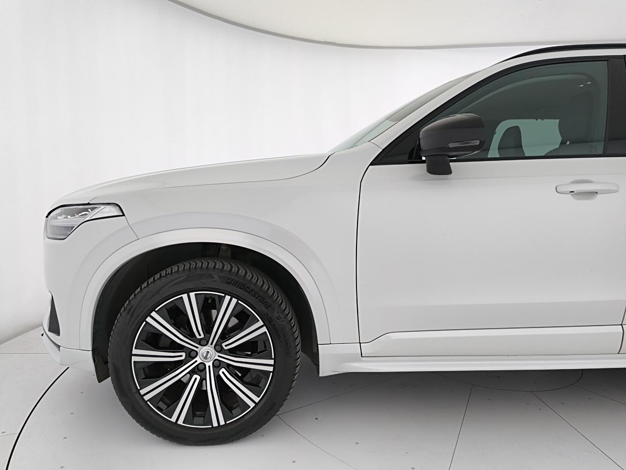 Volvo XC90 2.0 b5 Plus Dark awd 7 Posti