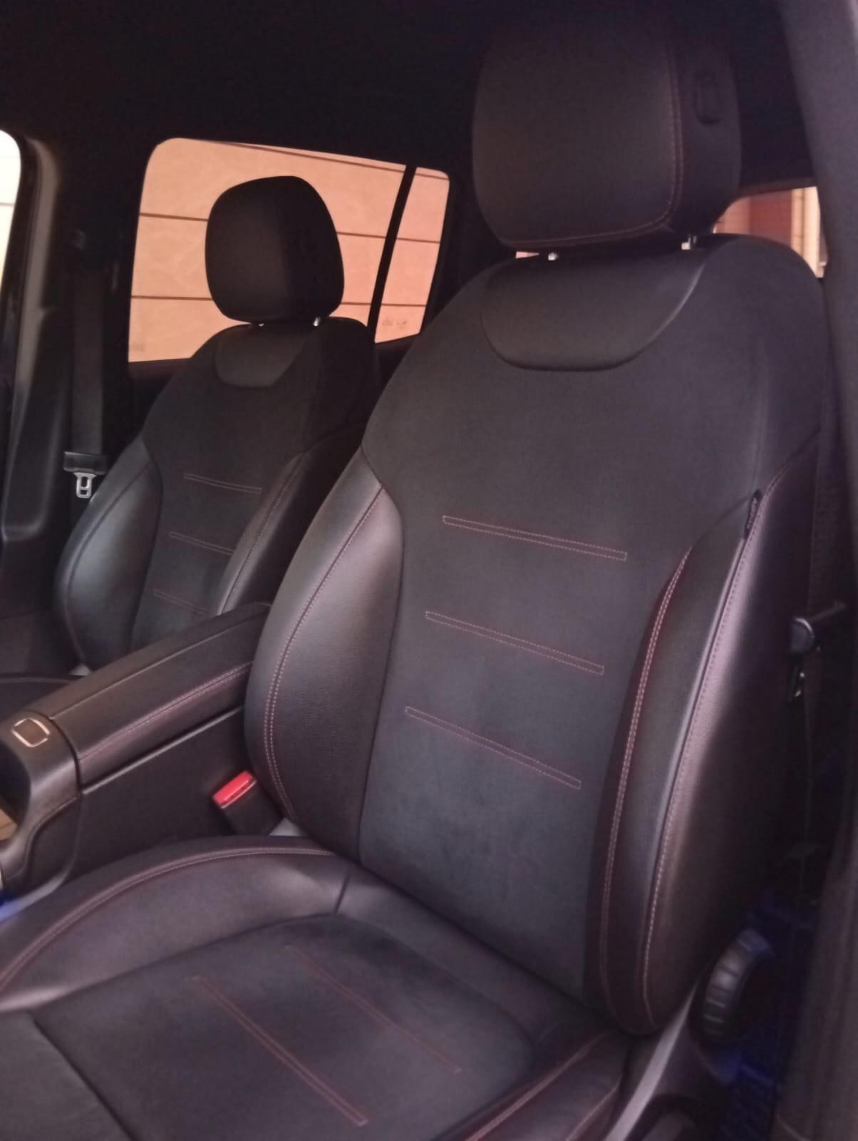 Mercedes-benz GLB 200 d Automatic Premium