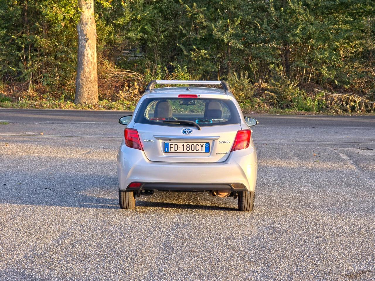 Toyota Yaris 1.5 Hybrid 5 porte Active E6B Automatica NEO 2016