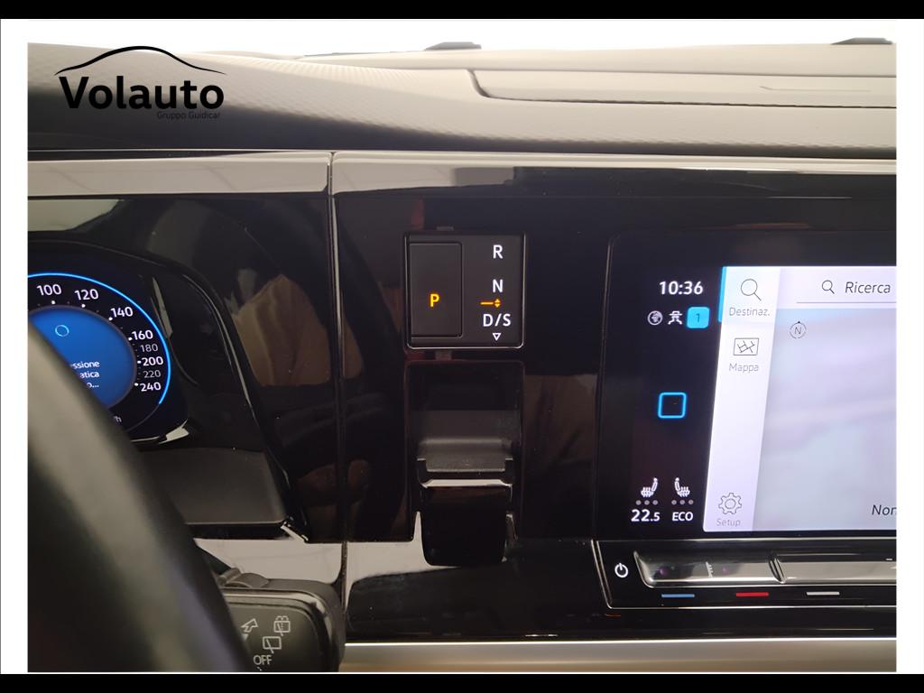 VOLKSWAGEN Multivan T7 - Multivan 1.4 tsi eh Style dsg 7p.ti