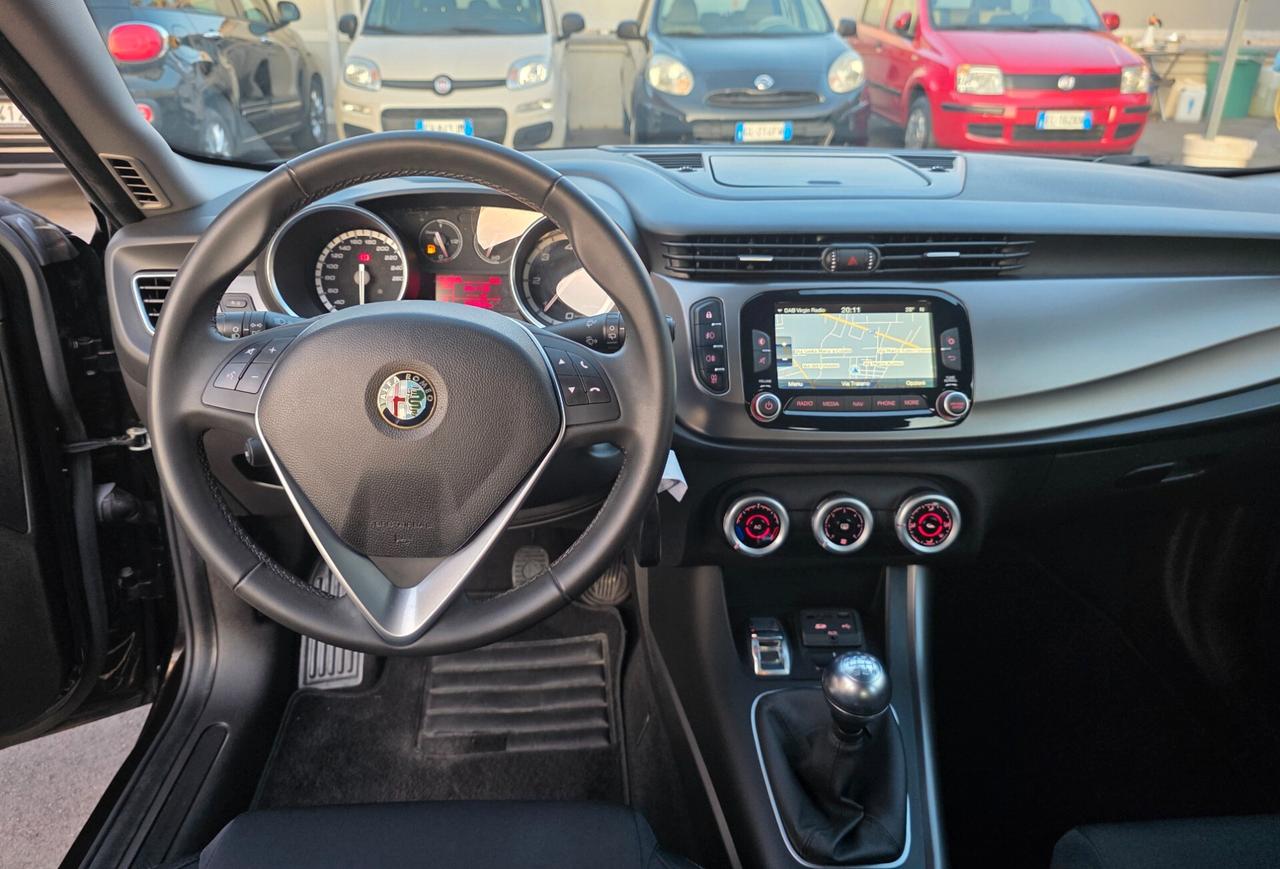 Alfa Romeo Giulietta 1.6 JTDm-2 120 CV Distinctive