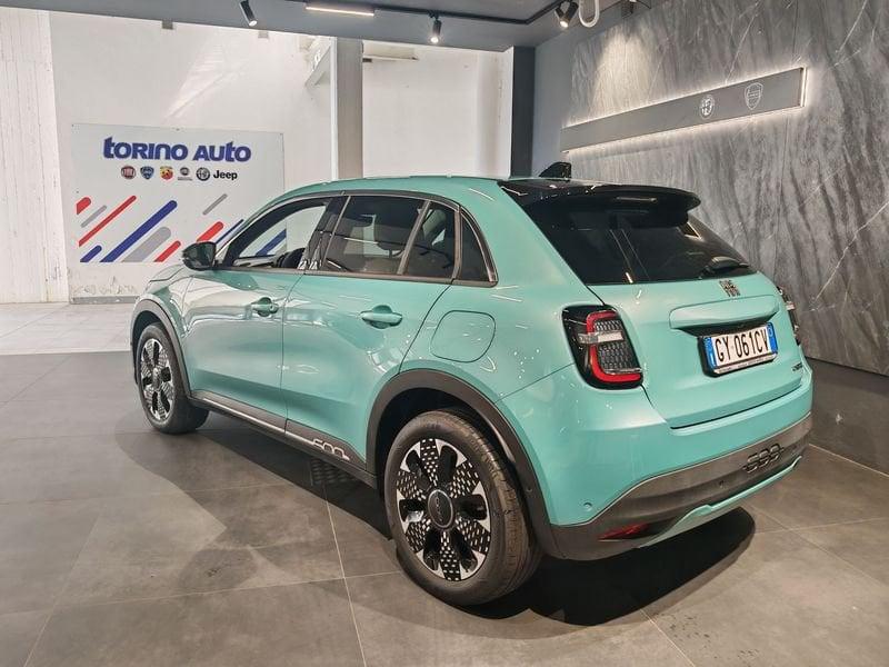 FIAT 600 1.2 Hybrid 100cv La Prima