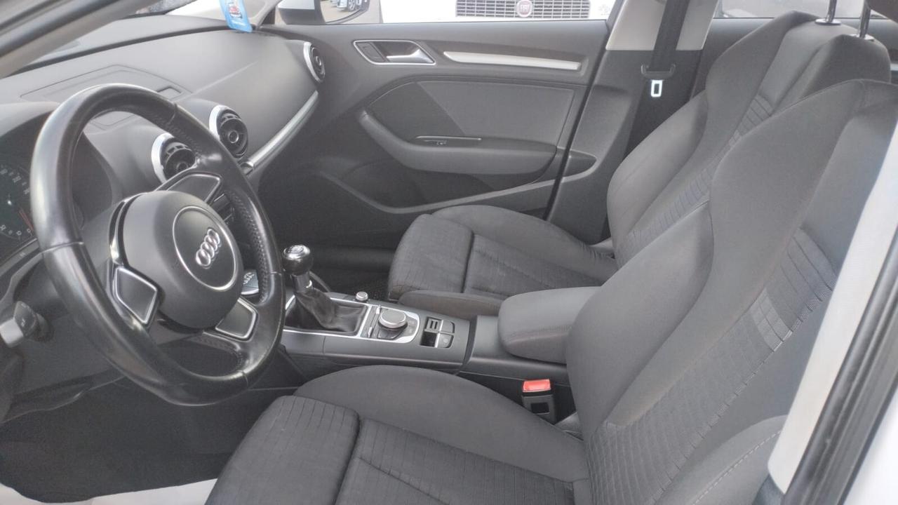 Audi A3 1.6 TDI clean diesel Ambition