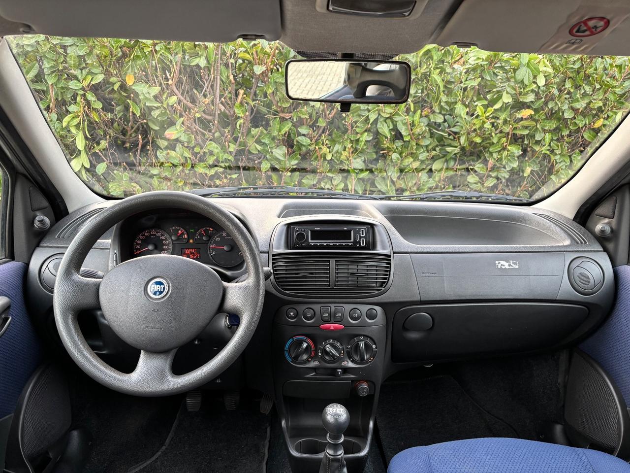 Fiat Punto 1.2i Neopatentati
