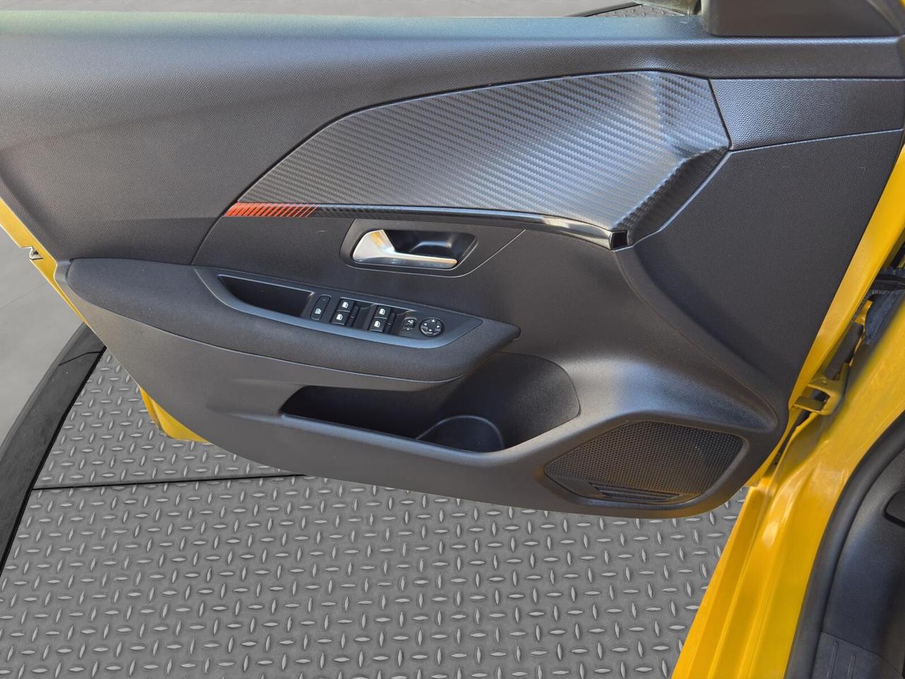 Peugeot 208 1.2 puretech 75cv Active Pack 2023