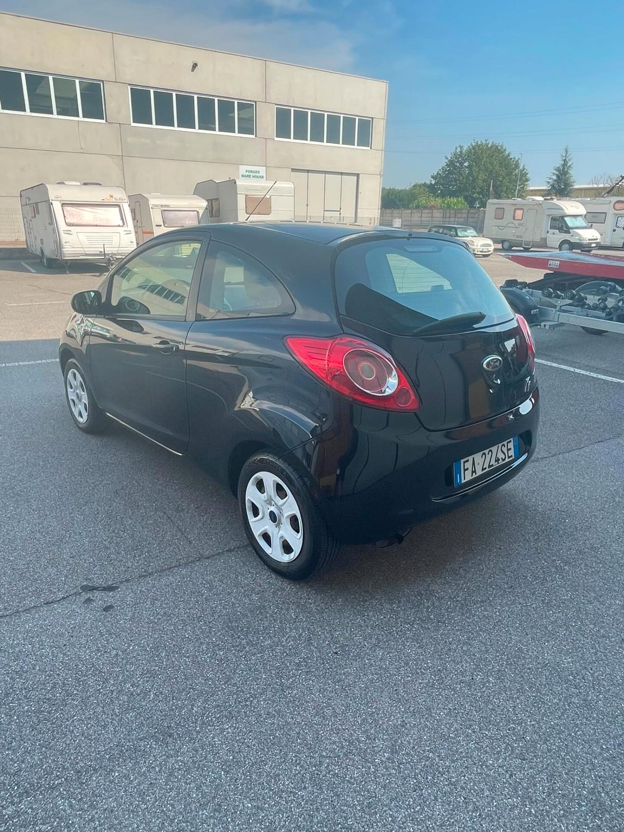 Ford Ka Ka+ 1.2 8V 69CV Titanium