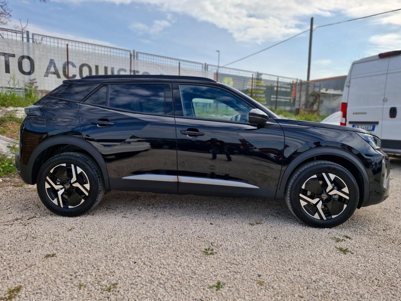 Peugeot 2008 Allure Pack KM 0