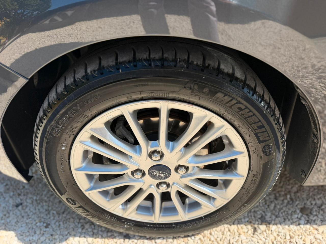 Ford Ka + 1.2 Unico Proprietario Neopatentati