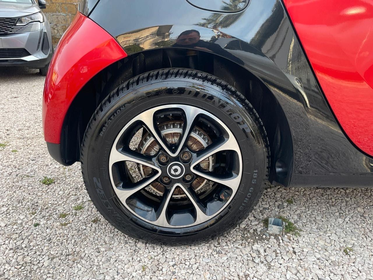 Smart ForFour 70 1.0 twinamic Passion LED NAVI